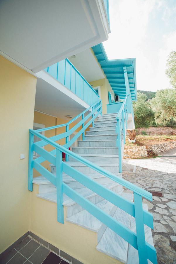 Nerina Studios Áyios Nikítas Exterior foto