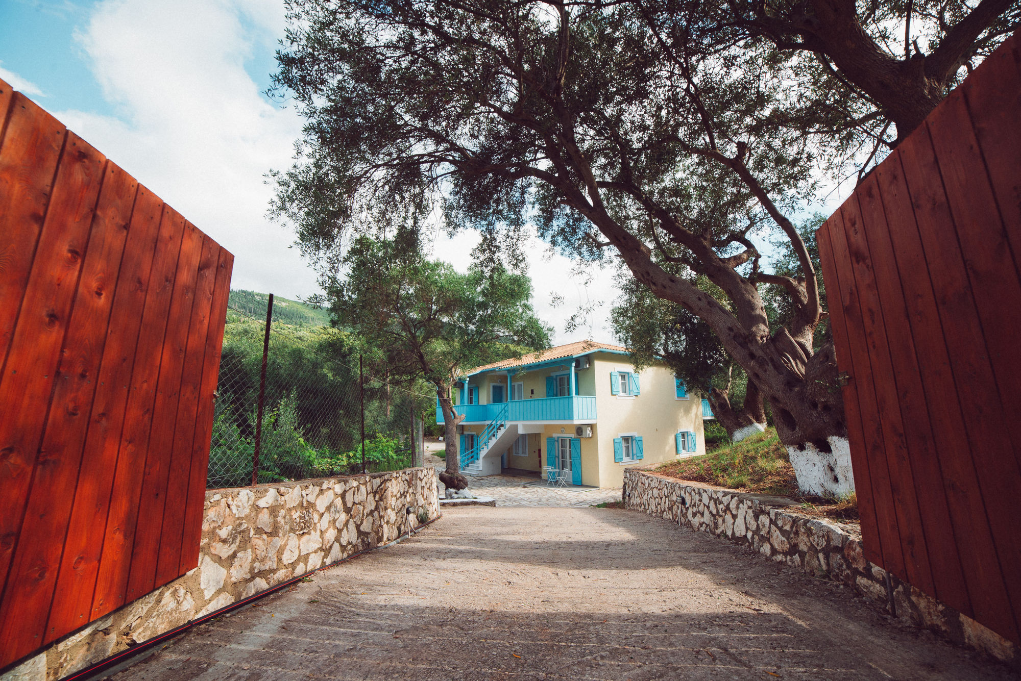 Nerina Studios Áyios Nikítas Exterior foto